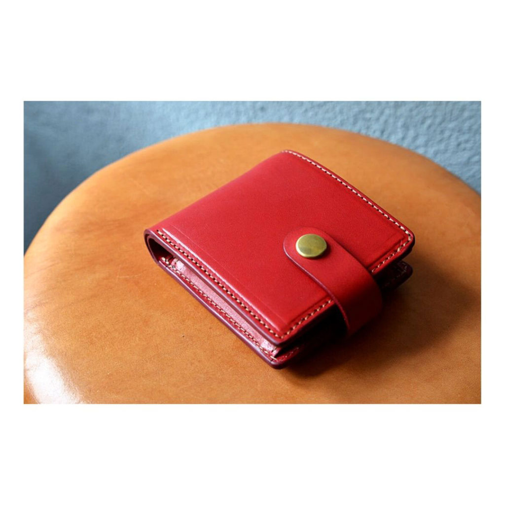 オーダーメイドで作製した2つ折り財布