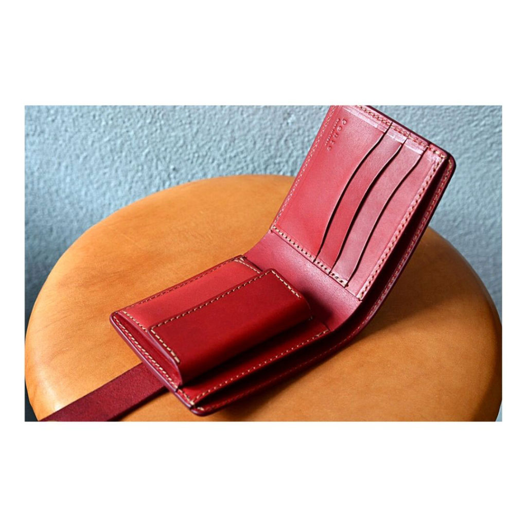 オーダーメイドで作製した2つ折り財布
