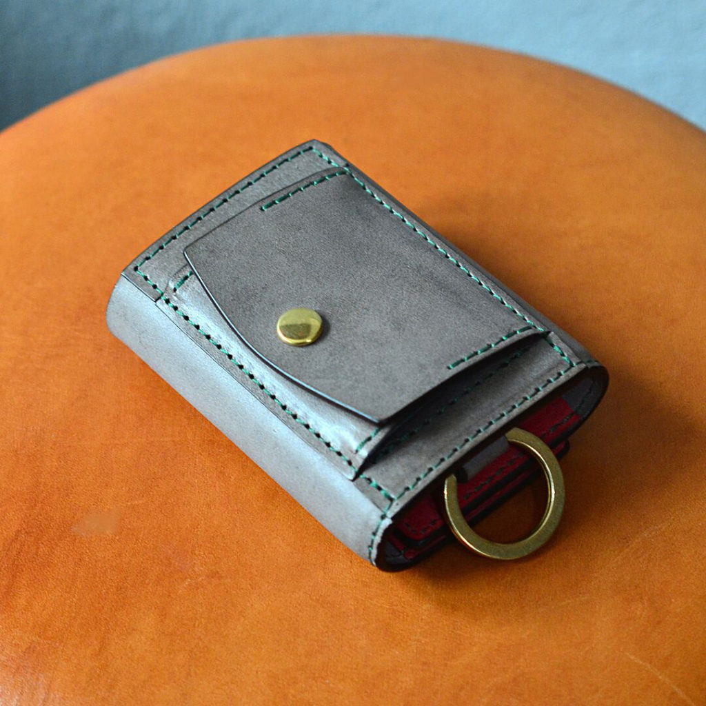 オーダーメイドで作製した財布