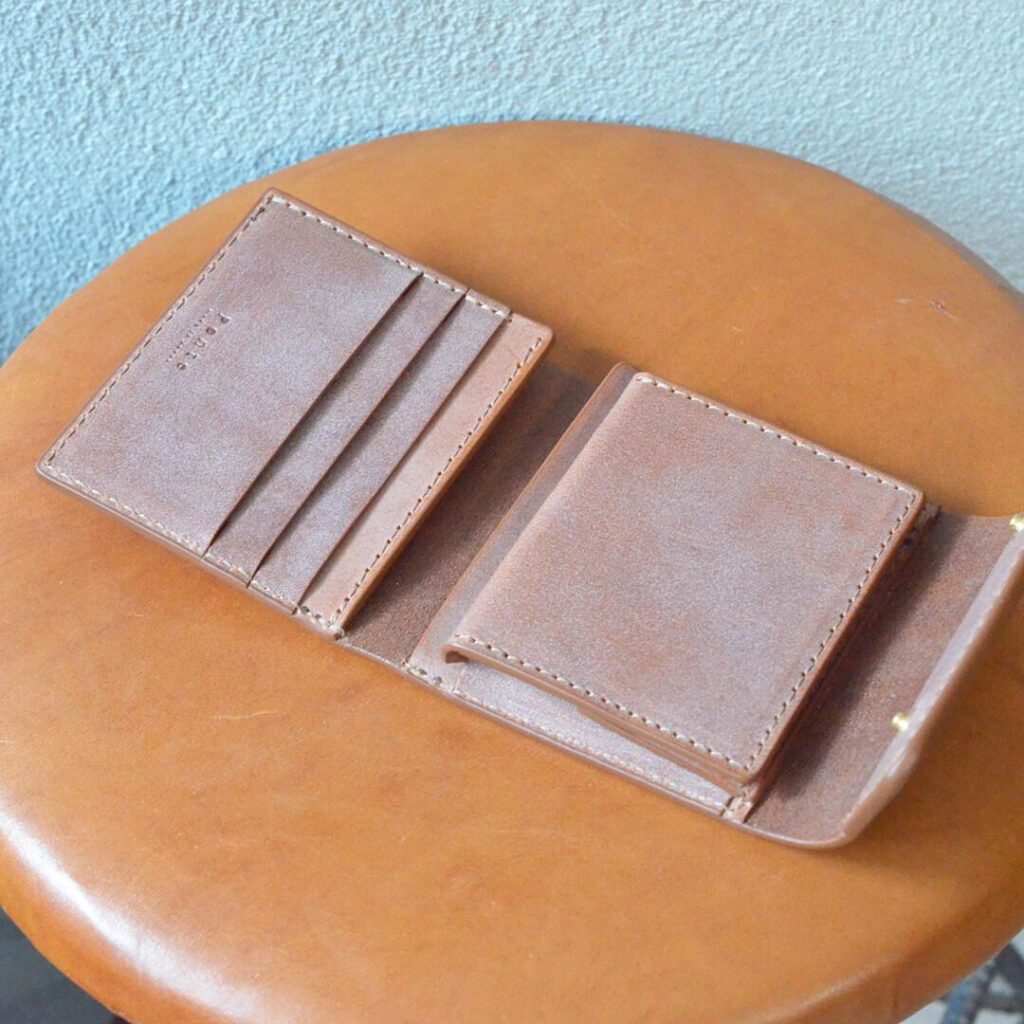 オーダーメイドで作製した財布