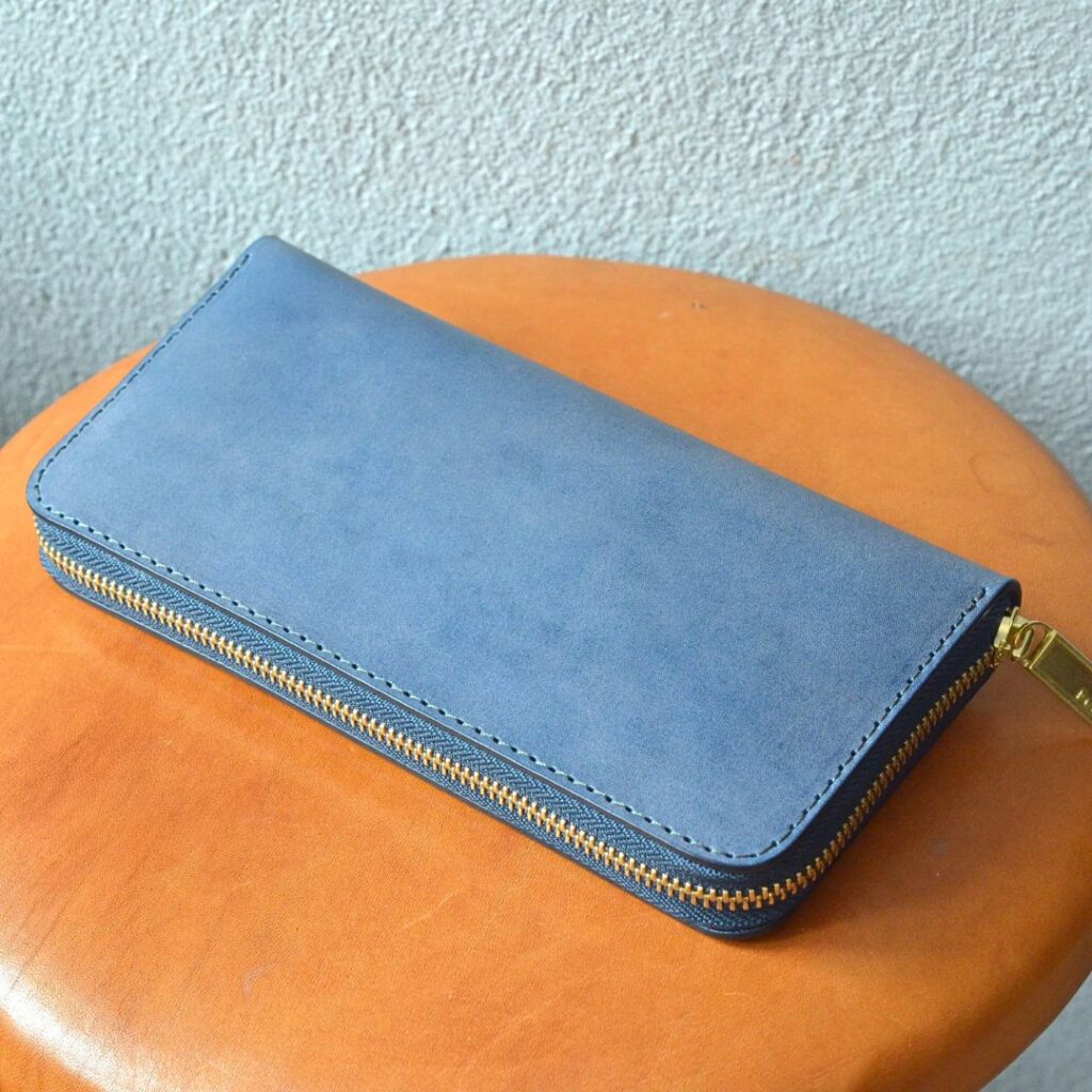 ファスナー財布