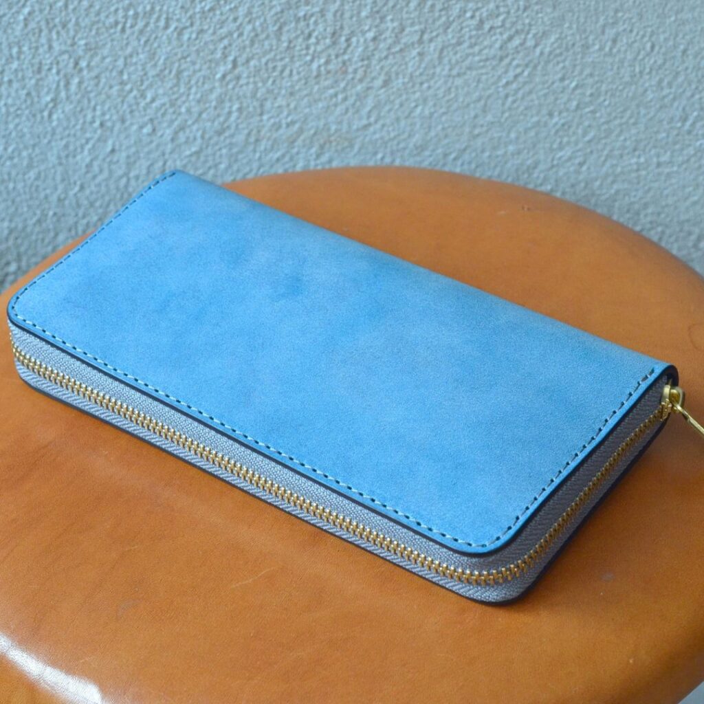 ターコイズとマスタードの財布