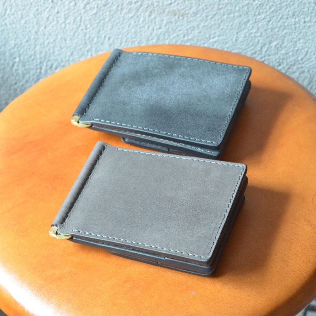 小銭付きマネークリップ