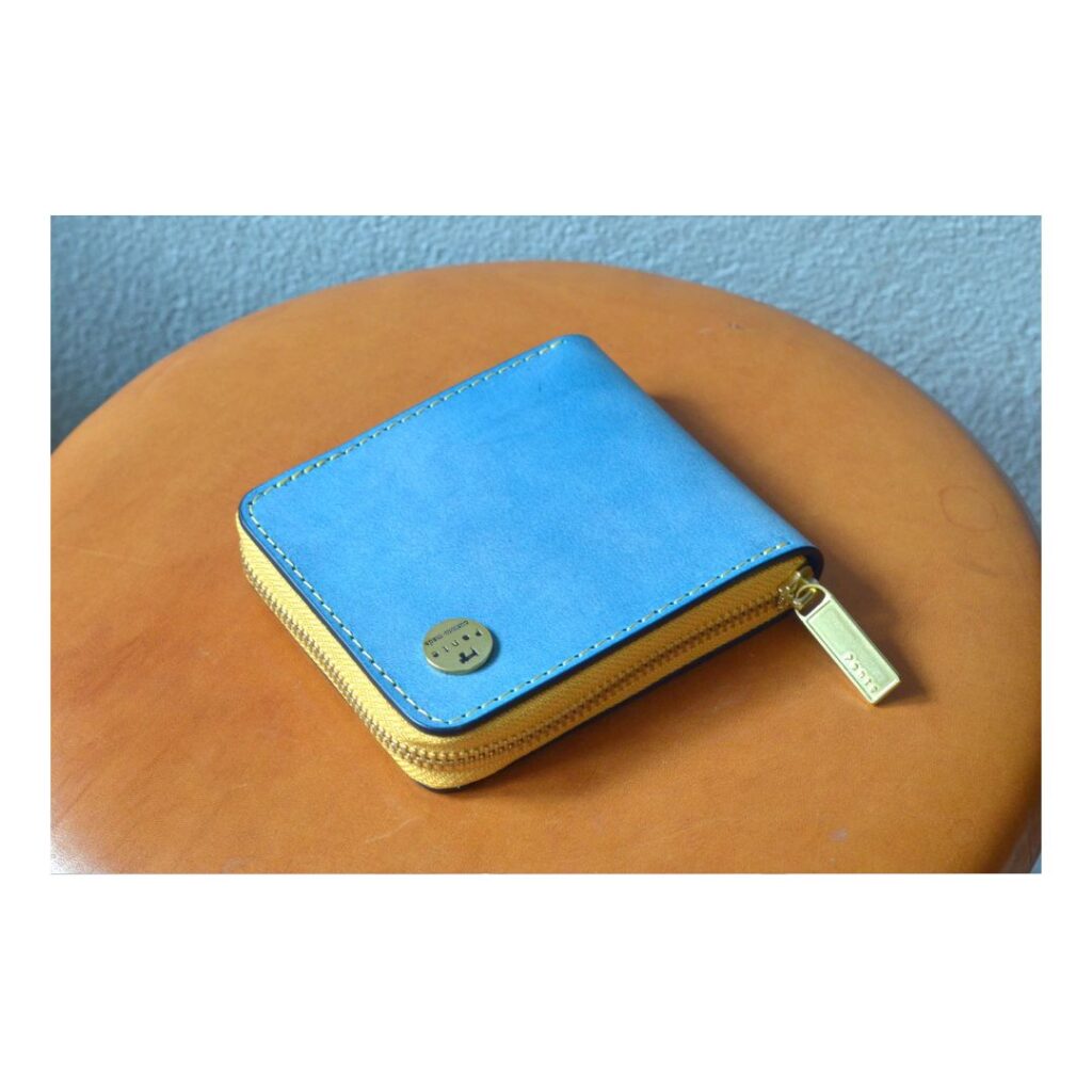 セミオーダーメイドで作製した財布