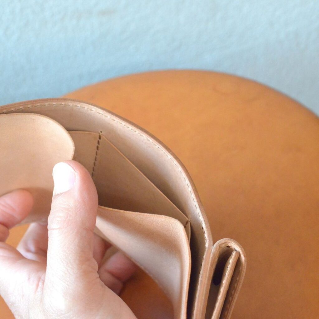 フルオーダーメイドで作製した財布