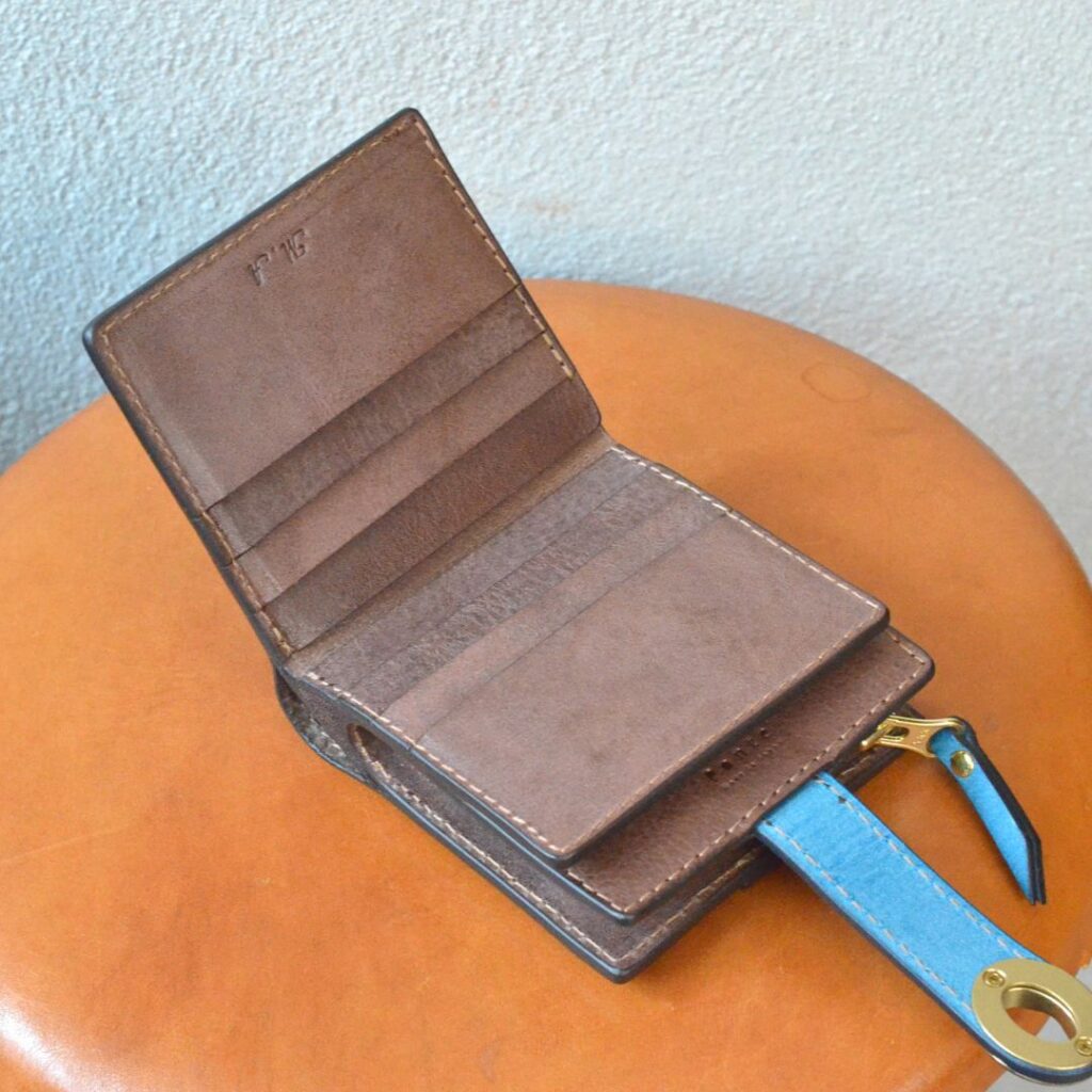 フルオーダーメイドで作製した財布